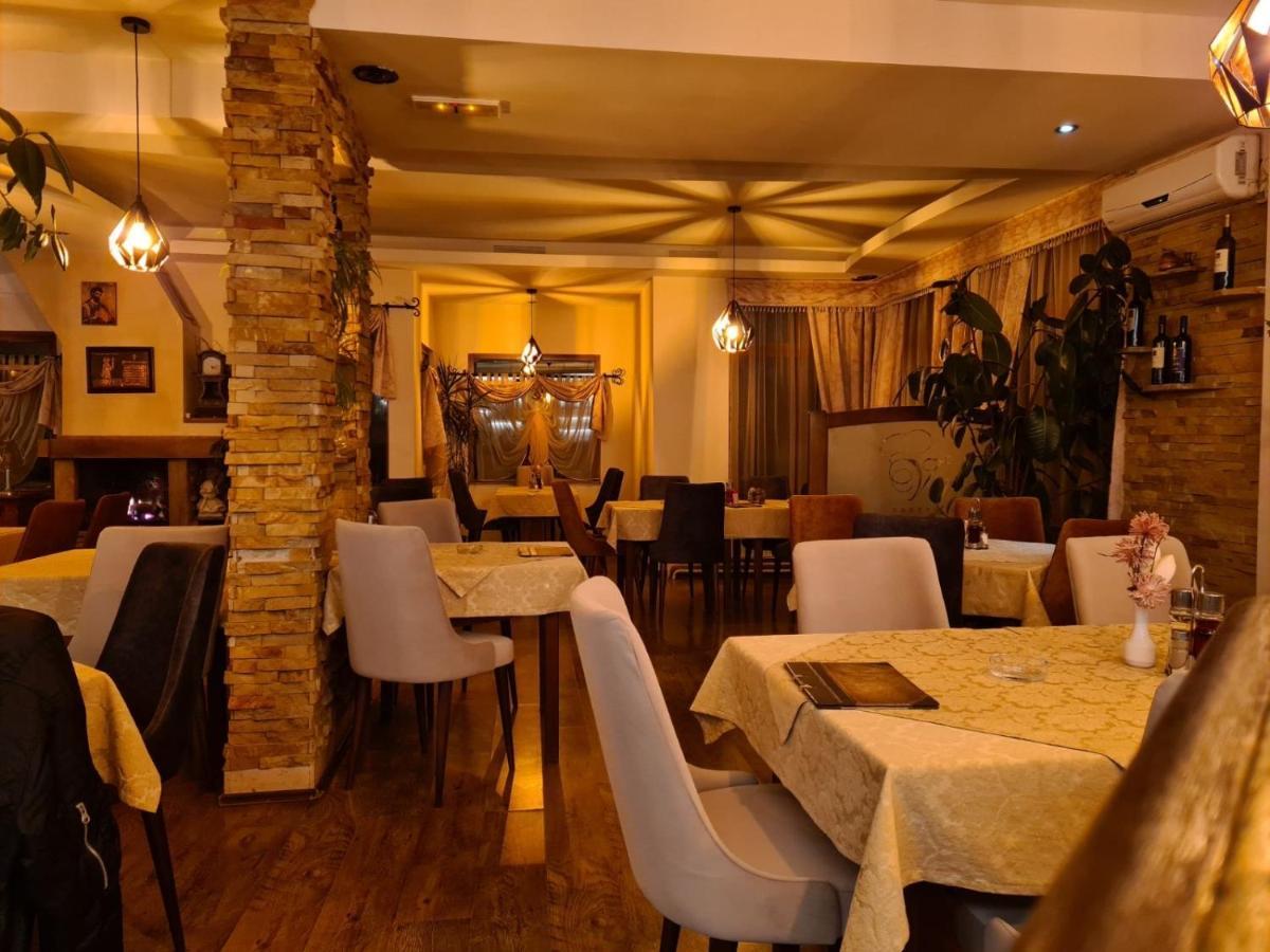 Garni Hotel Vir Vrnjačka Banja Exterior foto